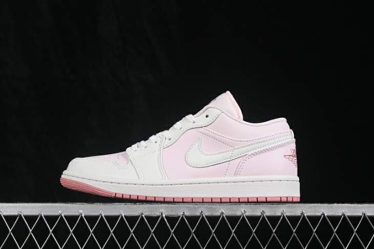 Picture of Air Jordan 1 LOW _SKUfw24030070684383332fw